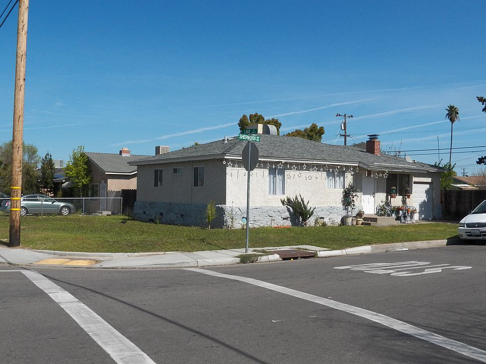 1st image of 901 E Sherwood Way