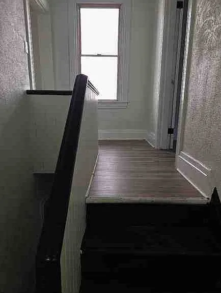 12 Courtright St — Photo 6