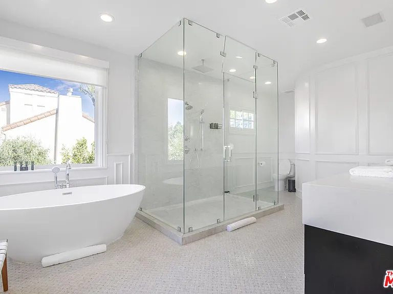 14619 Valley Vista Blvd — Photo 29