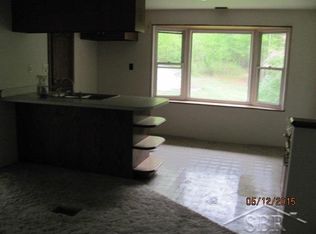 4185 Waltan Rd, Vassar, MI 48768