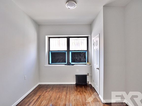 3rd image of 41 Underhill Ave APT C1