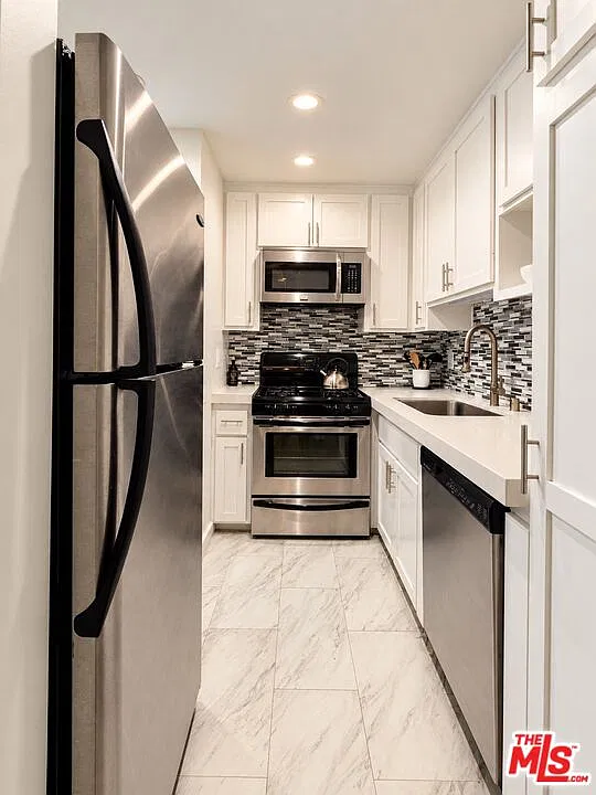 1 bed, 1.0 bath, 621 sqft, $2,850 — Photo 4