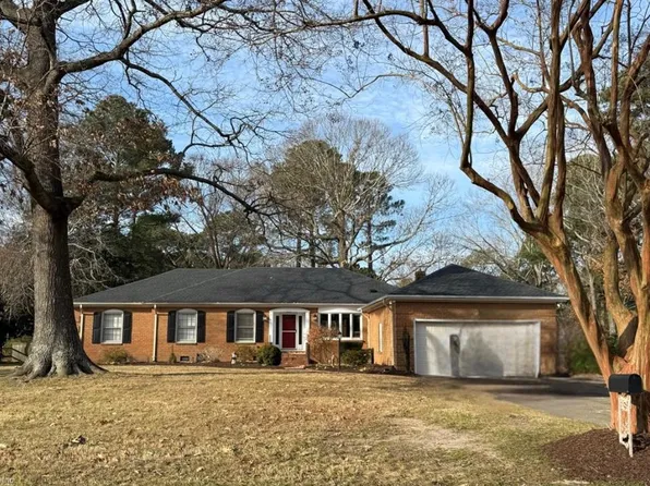 1525 Bay Point Dr, Virginia Beach, VA 23454