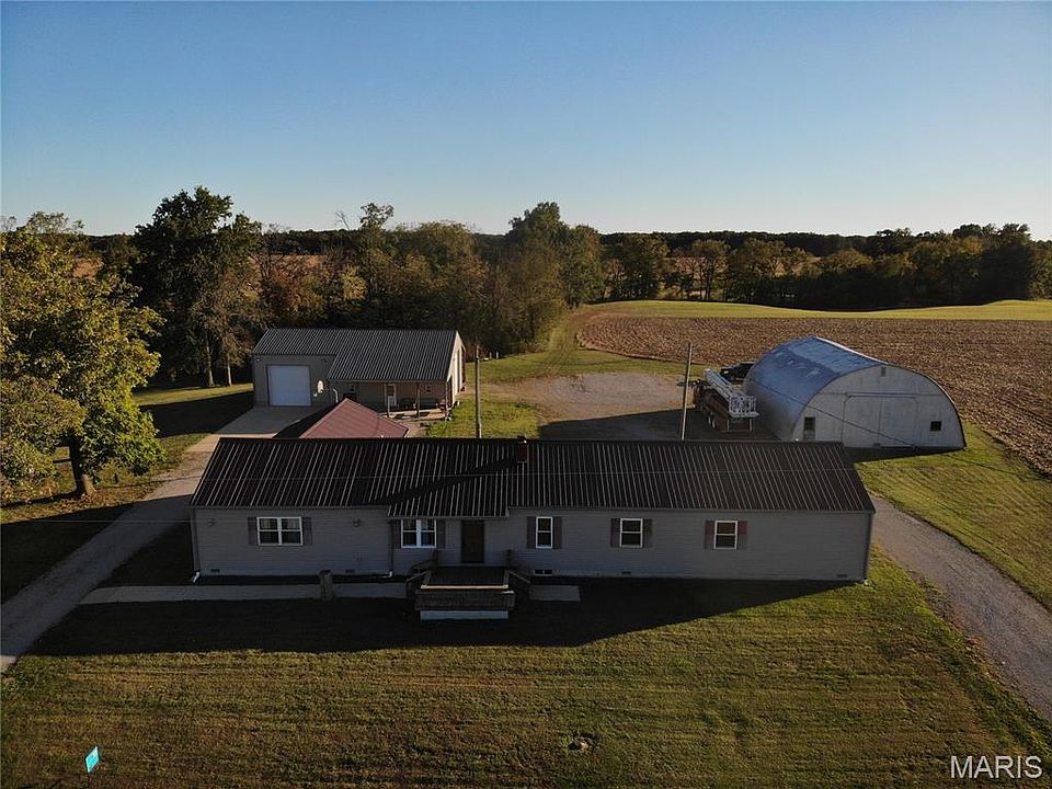 1st image of 1868 Ferrydale Rd