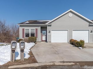 5780 W Monarch Ct, Bloomington, IN 47403