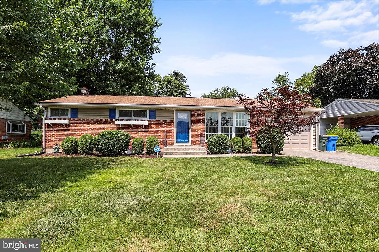 2453 Brookside Ln photo 1