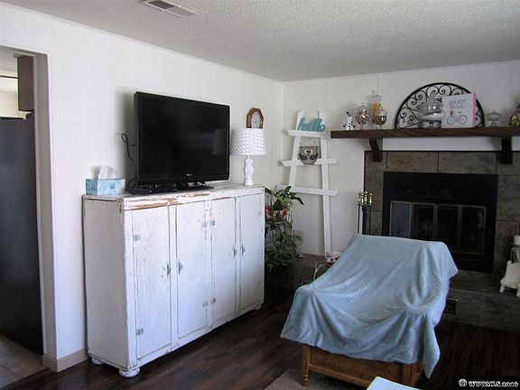 4th image of 1326 10th St