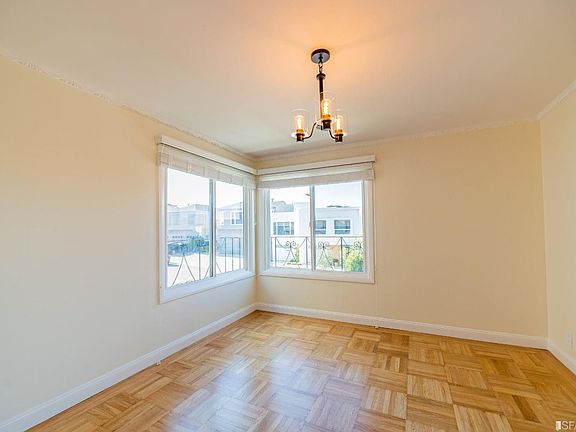 3rd image of 54 Manzanita Ave