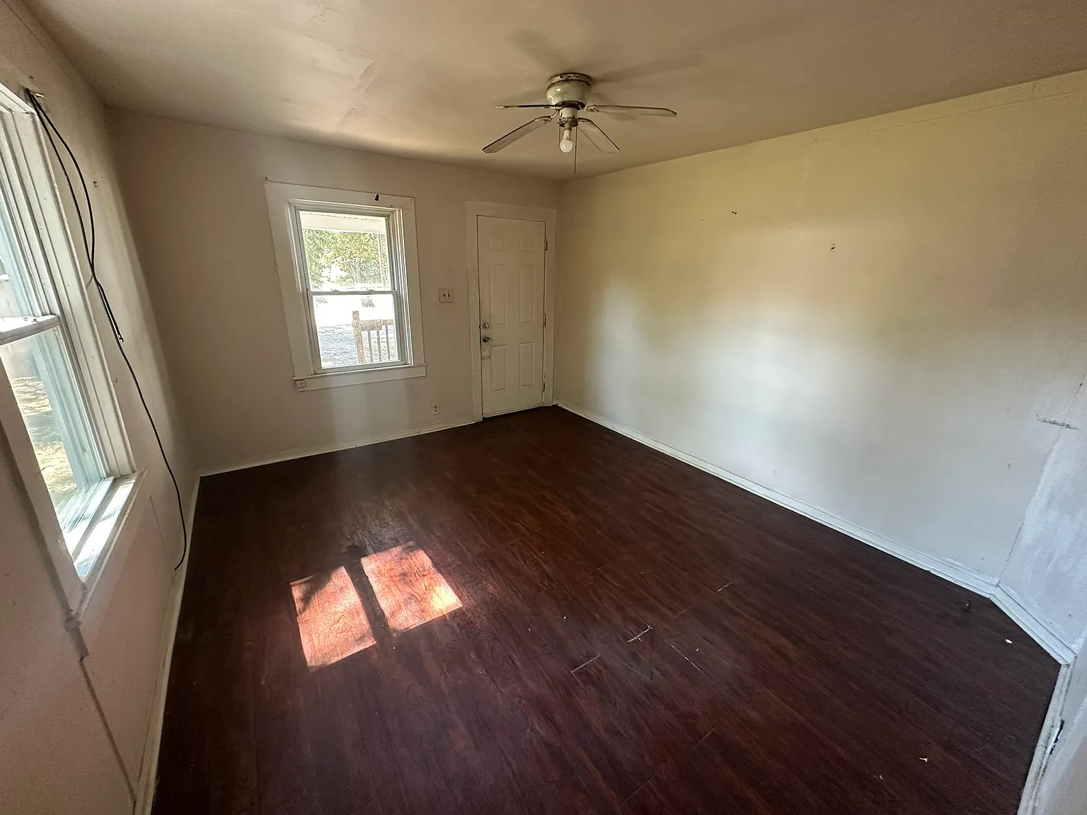 1 bed, $400 — Photo 2