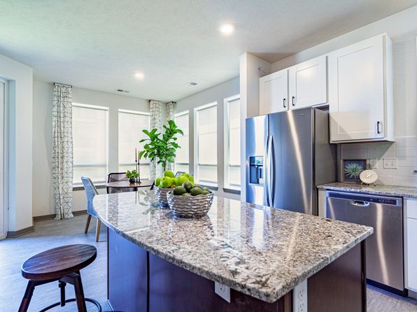 12500 W Dodge Rd #3894532