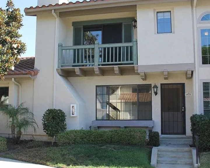 6822 Briarwood Dr — Photo 1