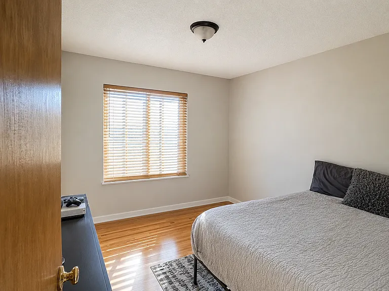 4748 Muscatel Ave — Photo 3