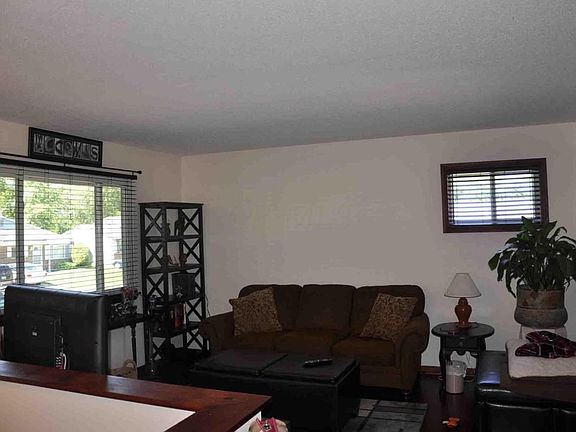 4th image of 3378 Trail Lane Ct