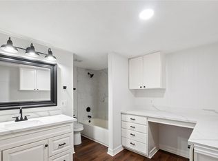 215 Caplin St #1, Houston, TX 77022