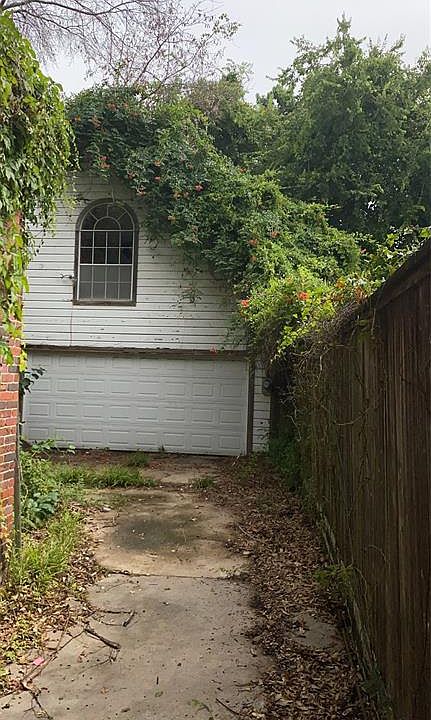 1st image of 1831 Southmore Blvd
