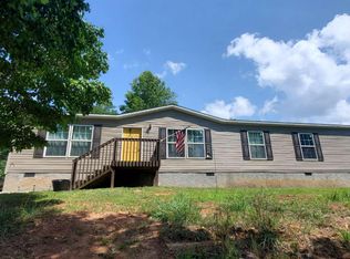 7605 Ivylog Gap Rd, Young Harris, GA 30582