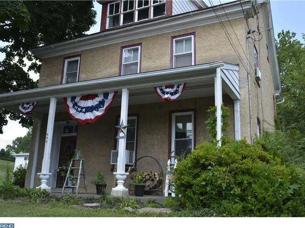 444 Manatawny St, Pottstown, PA 19464