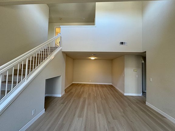 3rd image of 36540 Nettles Ct