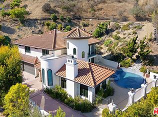 16581 Via Floresta, Pacific Palisades, CA 90272