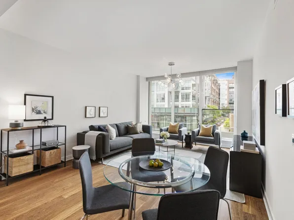 1200 Avenue At Port Imperial image 7 of 28