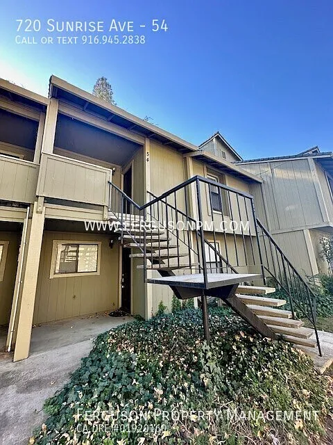 Fantastic Condo in East Roseville — Photo 1