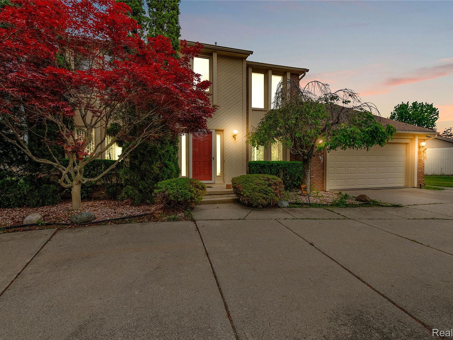 30239 Essex Dr, Farmington Hills, MI 48331 | Zillow