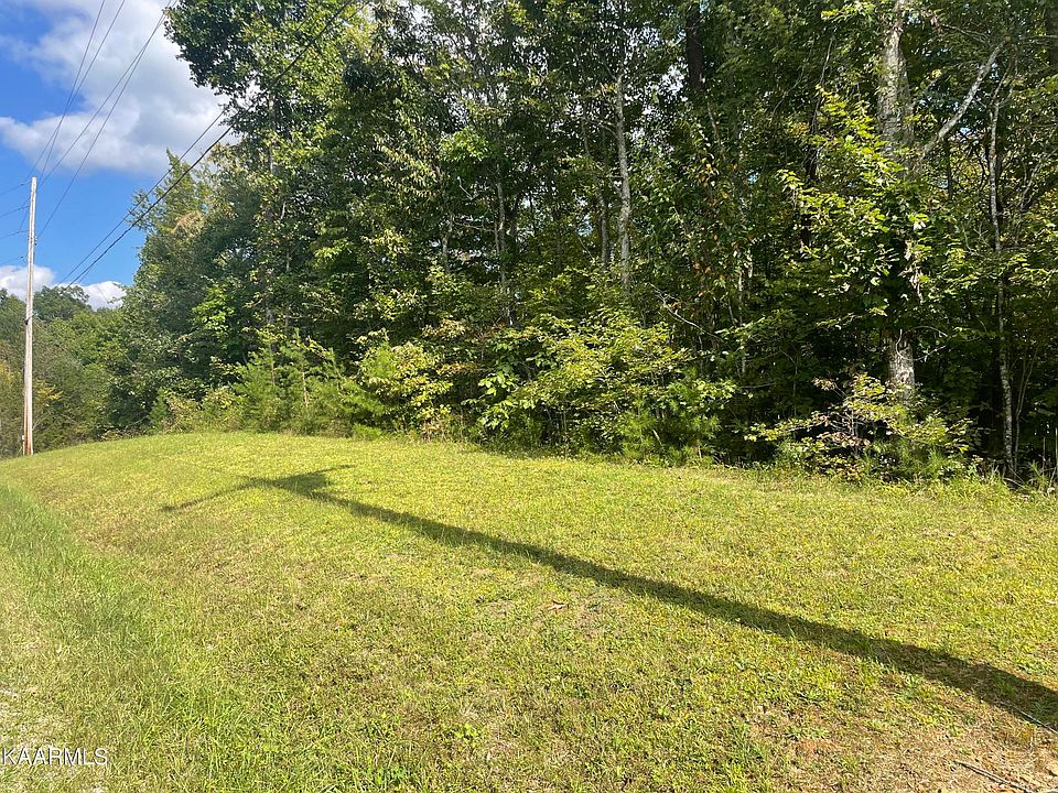 2nd image of Cumberland Lakes Dr