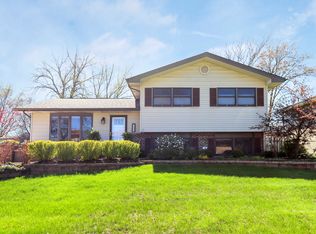 306 Wingate Dr, Schaumburg, IL 60193