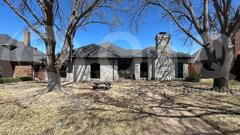 1st image of 2105 Brugge Ct