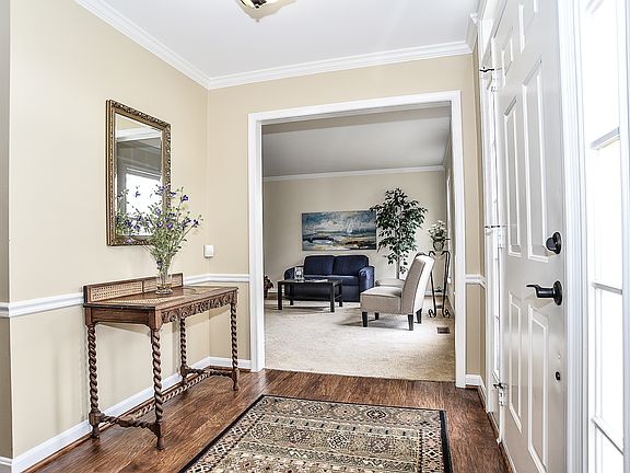 Interior - Foyer