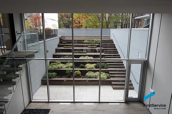 Rented by FirstService Realty (legacy) | media 23