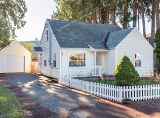 866 W Main St, Hillsboro, OR