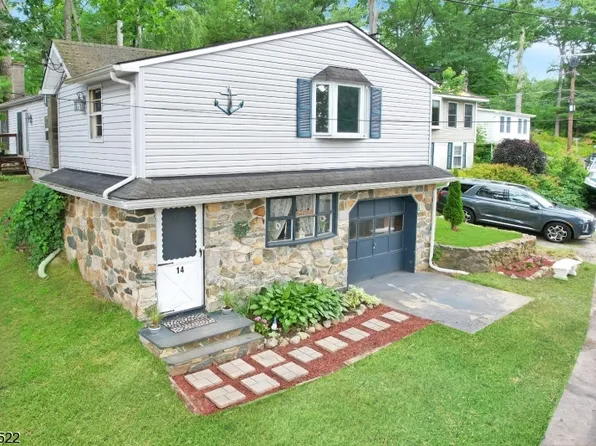 14 Weaver House Cove Rd, Byram Twp., NJ 07821