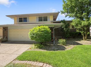 3057 191st Pl, Lansing, IL 60438