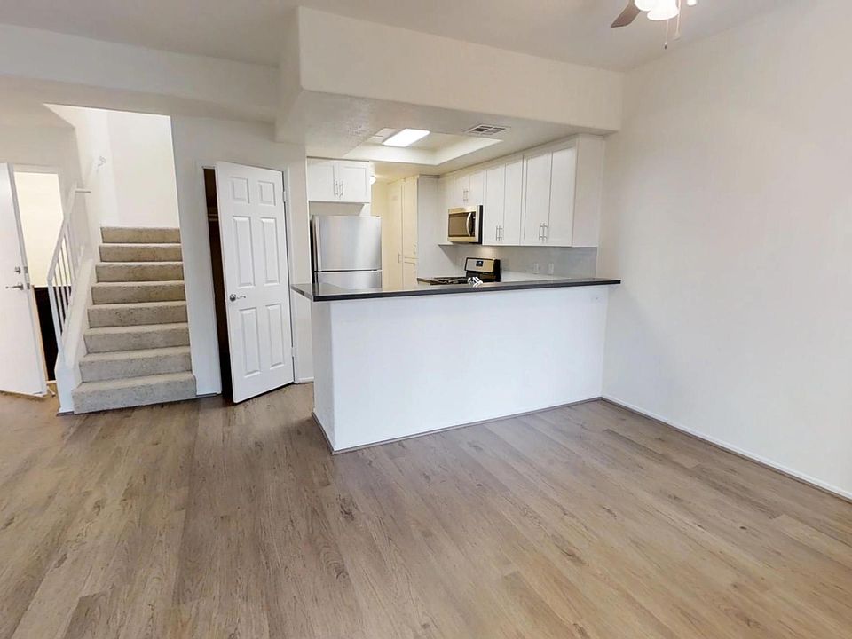 1st image of 6068 Crape Myrtle Ct