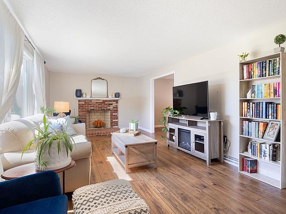 3rd image of 31 Mckenna Drive
