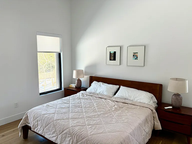 56 N Menantic Rd #B — Photo 15