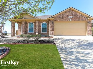 13221 Evergreen Dr, Fort Worth, TX 76244