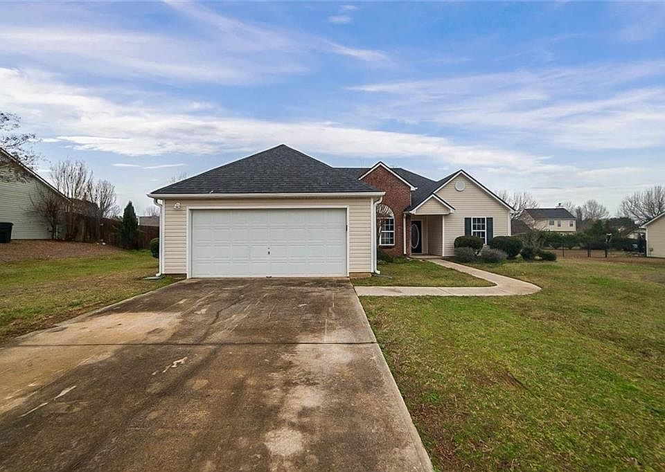 1540 Julianna Dr, Loganville, GA 30052 | Zillow