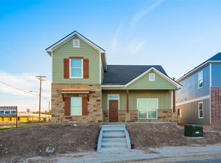 204 Howdy Ct, Bryan, TX 77801