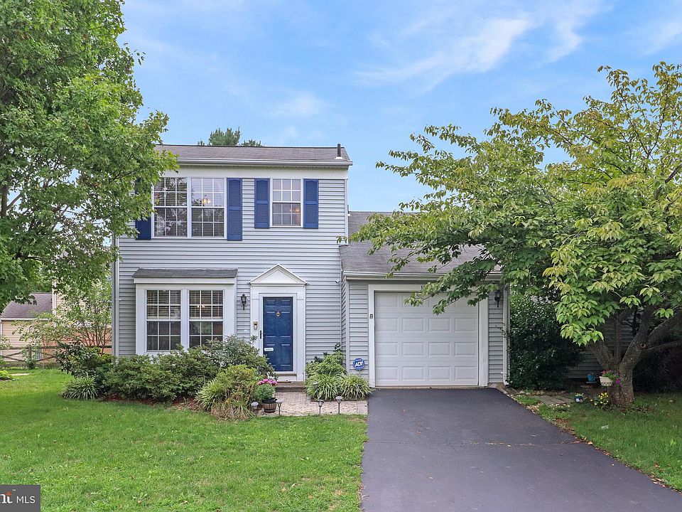 13507 Coates Ln, Herndon, VA 20171 | Zillow