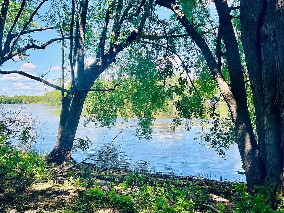 1st image of 12620 Overlook Rd