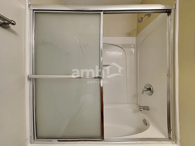 5013 Springdale Dr — Photo 16