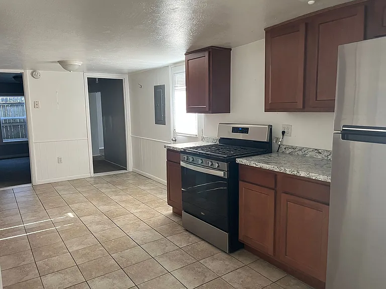 5234 Amsden Ave — Photo 3