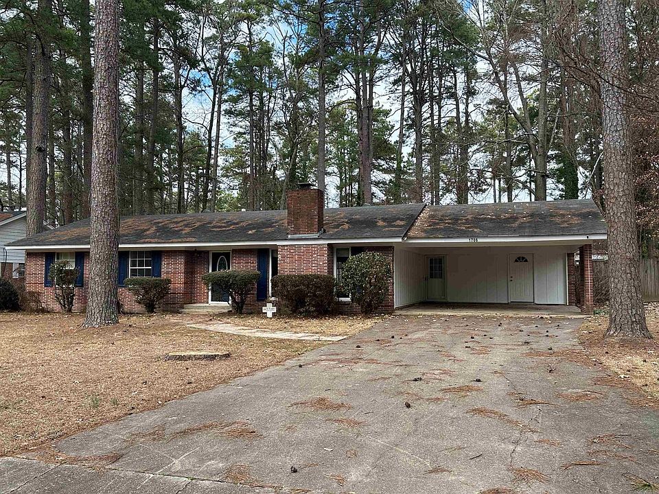 1st image of 1706 Abernathy St