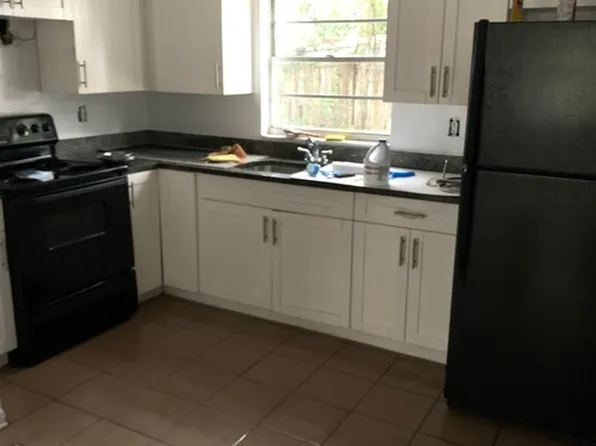 8505 N Tampa St, Tampa, FL 33604