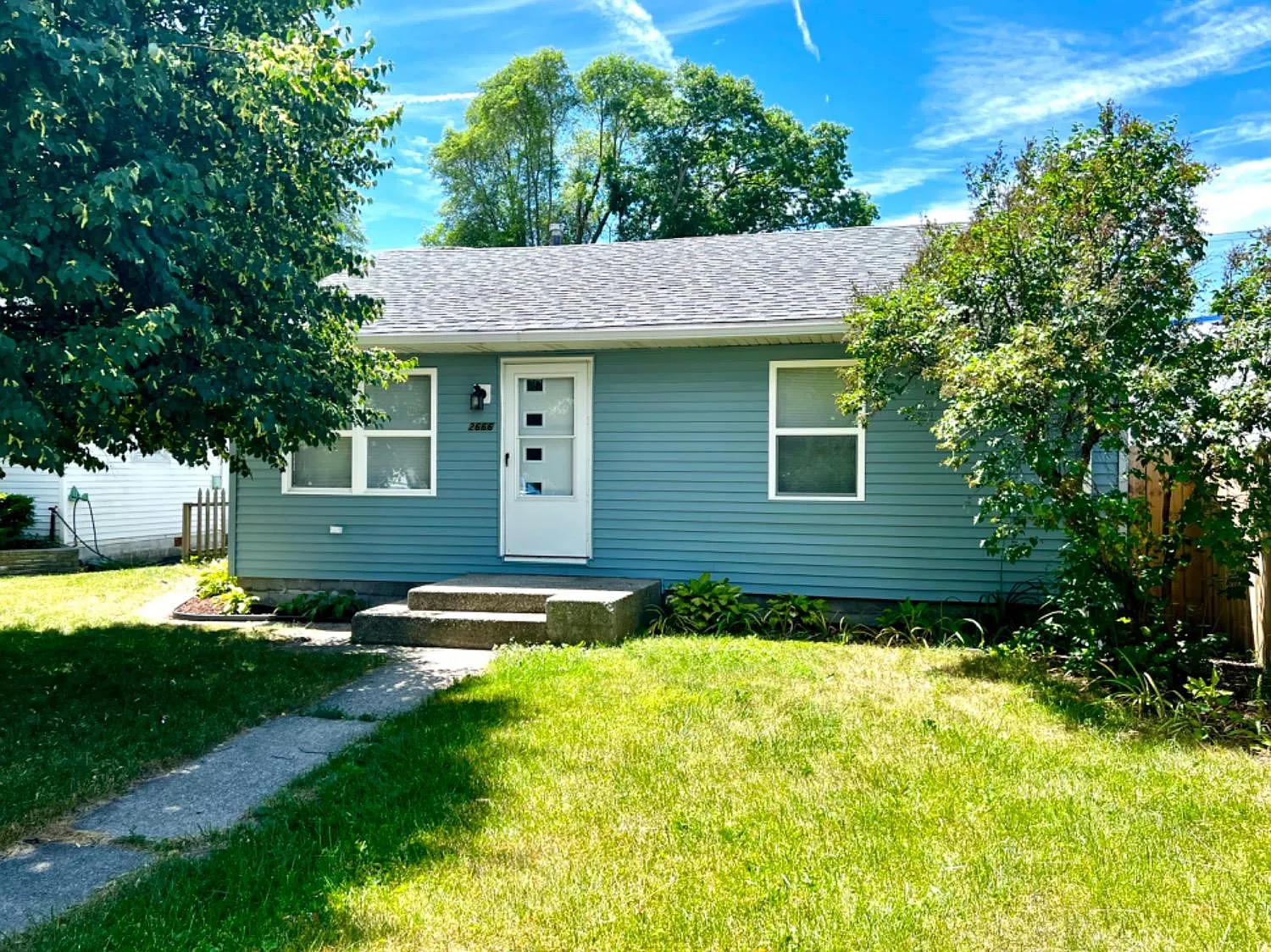 2666 Decatur St photo 1