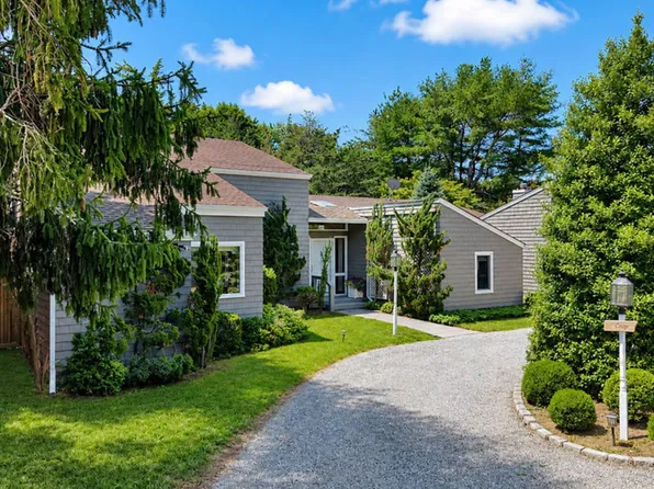 7 Tuthill Ln, Remsenburg, NY 11960