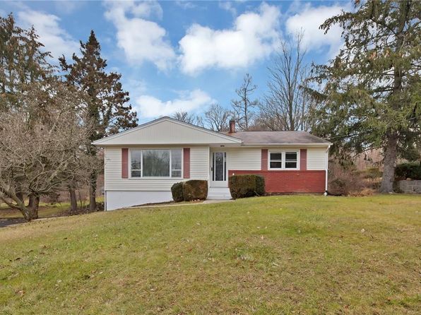 15 Hearthston Ln
