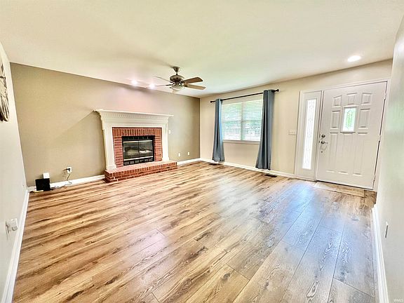 2nd image of 4112 Keeneland Blvd